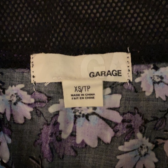 Garage Patterned Sleeveless Top - Picture 8 of 8